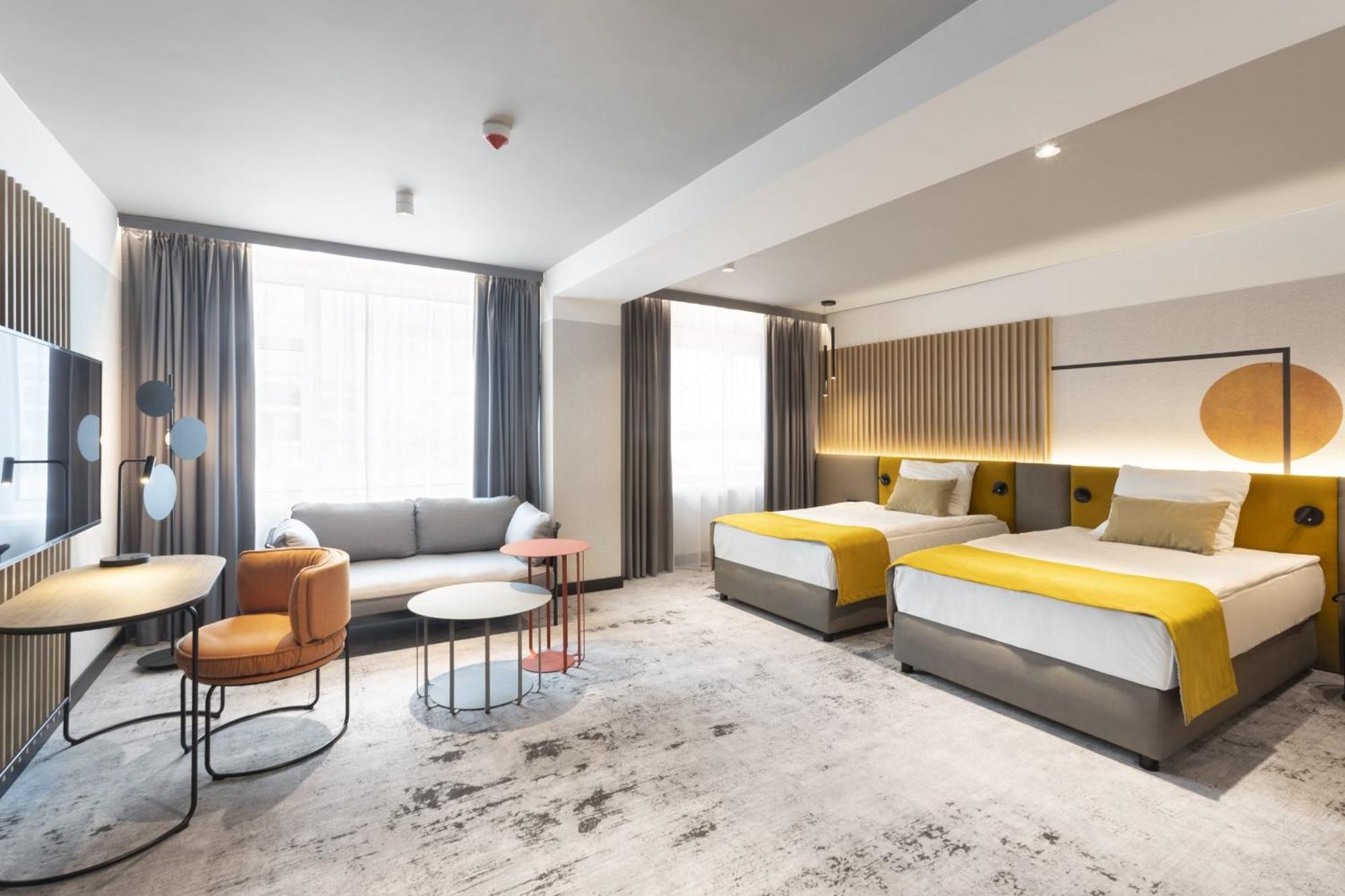 Voco Katowice By Ihg Hotel Bagian luar foto